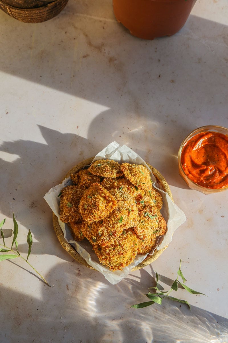 Vegan Oven-Toasted Indian Ravioli with Peri Peri Dip - Cooking With Parita