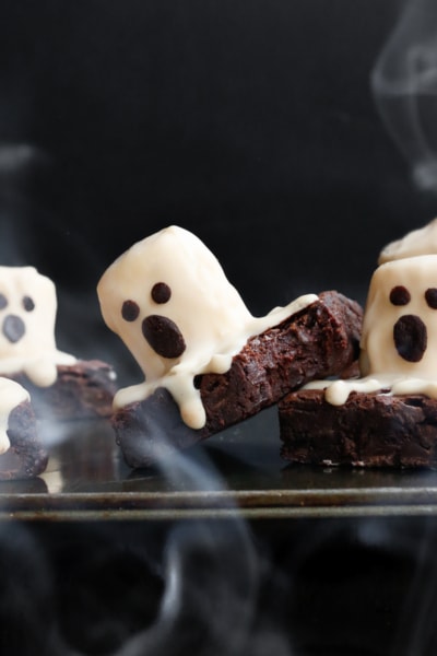 Image of vegan Halloween ghost brownies recipe